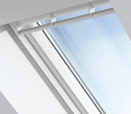 Velux-Fenster in Weißlack - Velux-Fachpartner Dachddecker Olaf Malü Schönkirchen